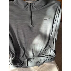 Nike Gray‎ Dri-FIT Pullover 1/4 Zip Long Sleeve Athletic Top